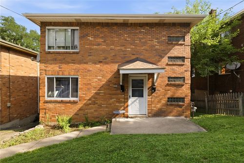 6557 Rosemoor St, Squirrel Hill, PA, 15217-3025 | Card Image