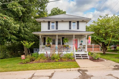 106 Arnold Ave, Houston, PA, 15342-1421 | Card Image