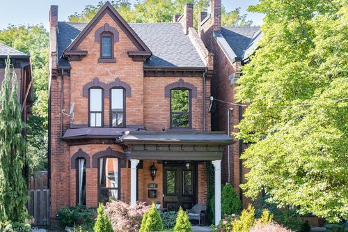 122 East Ave S, Hamilton, ON, L8N2T7 | Card Image