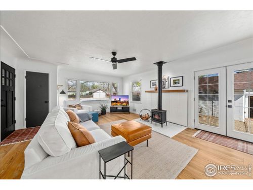 321 2nd St, Windsor, CO, 80550-5209 | Card Image