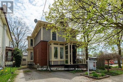 56 Riverview Ave, London, ON, N6J1A2 | Card Image