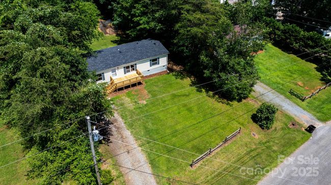 3947 S Park Dr, House other with 3 bedrooms, 2 bathrooms and null parking in Morganton NC | Image 11