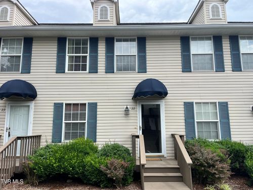 22-22 Pepper Ridge Ct, Johnson City, TN, 37615-5804 | Card Image