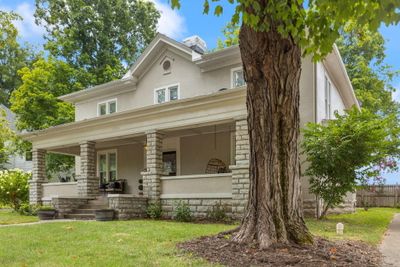 454 Broadway Street, Home with 4 bedrooms, 4 bathrooms and null parking in Danville KY | Image 3