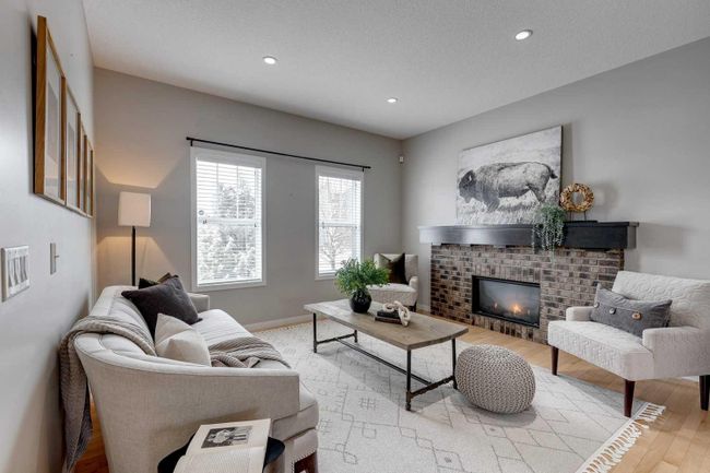 126 Marquis Common Se, Home with 2 bedrooms, 2 bathrooms and 4 parking in Calgary AB | Image 3
