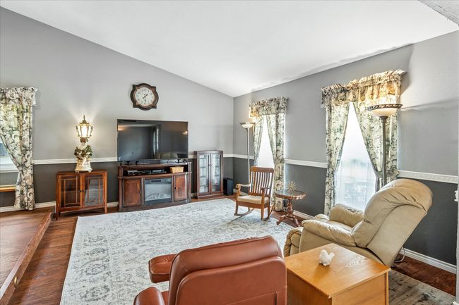 1129 Kesser Dr, House other with 4 bedrooms, 2 bathrooms and null parking in Plano TX | Image 5