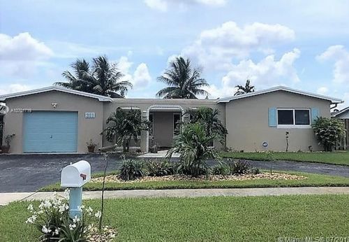 311 Nw 93rd Ter, Pembroke Pines, FL, 33024-6359 | Card Image