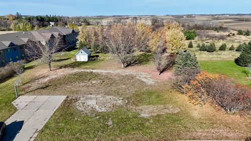 400 Luella St, Watkins, MN, 55389-1012 | Card Image