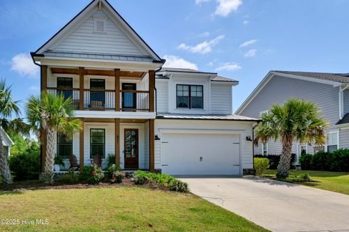821 Bedminister Ln, Wilmington, NC, 28405-6238 | Card Image