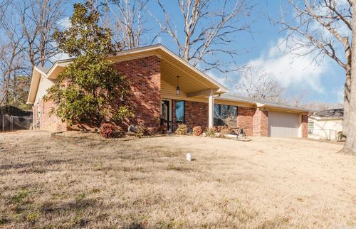 37 Arcadia Cir, Bryant, AR, 72022-3101 | Card Image