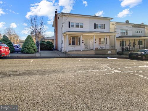 511 N 2nd St, Minersville, PA, 17954-1319 | Card Image