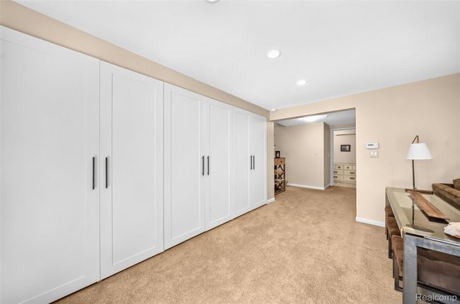 Custom Built-Ins off Family Room | Image 38
