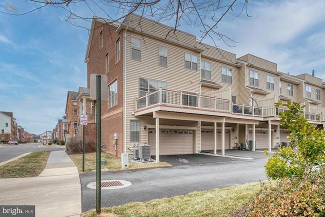 22505 Cambridgeport Sq, Townhouse with 4 bedrooms, 4 bathrooms and null parking in ASHBURN VA | Image 40