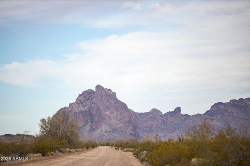 123-0 W Centennial Rd, Tonopah, AZ, 85354 | Card Image