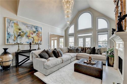 8360 Kenningston Way, Duluth, GA, 30097-1667 | Card Image