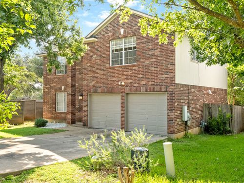 8001 Brienne Dr, Round Rock, TX, 78681-5311 | Card Image