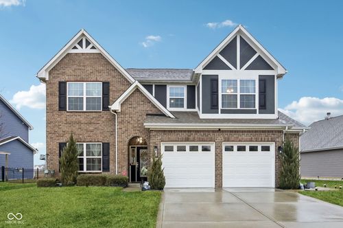 1006 Cherry Tree Ln, Greenwood, IN, 46143-3822 | Card Image