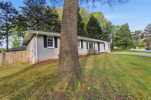 2613 Mural Dr, atlanta, GA, 30341-3831 | Card Image