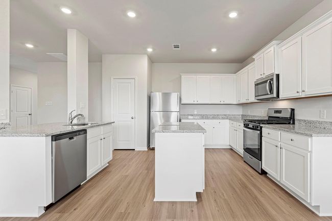 8914 Ice Quartz Dr, House other with 4 bedrooms, 3 bathrooms and 2 parking in Iowa Colony TX | Image 5