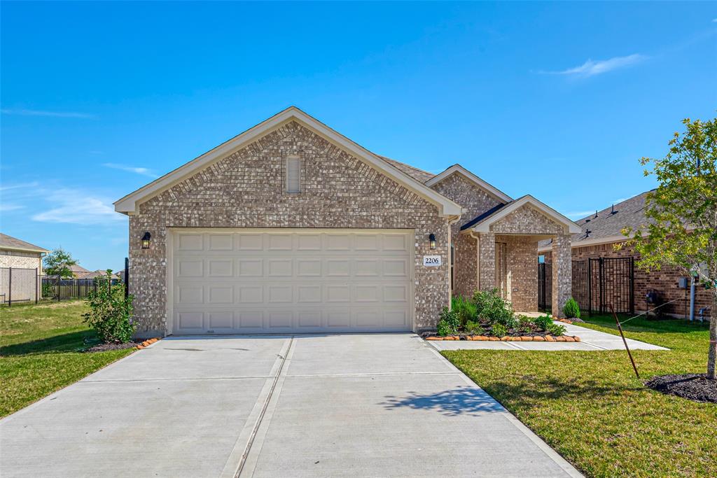 Eagle Nook Dr, LA Marque, TX 77568