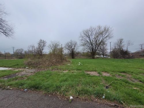 3927 Beaconsfield St, Detroit, MI, 48224-3307 | Card Image