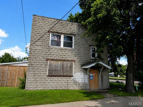300 E Forest St, Hartford, IL, 62048 | Card Image