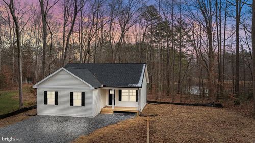 106 Needwood Dr, Ruther Glen, VA, 22546-1531 | Card Image