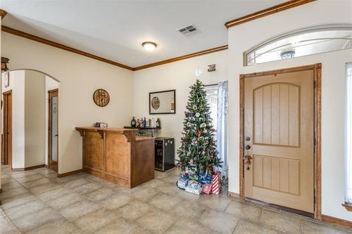 11240 Nw 104th St, Yukon, OK, 73099-1807 | Card Image