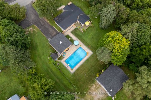 141 Platten Blvd, Port Perry, ON, L9L1B4 | Card Image