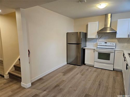 505 Av L N, Saskatoon, SK, S7L2P8 | Card Image