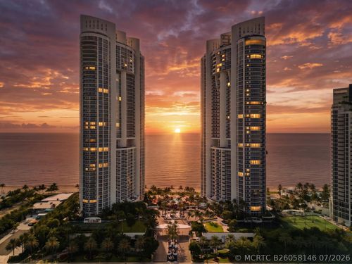 ph-5109-18201 Collins Ave, Sunny Isles Beach, FL, 33160-5107 | Card Image