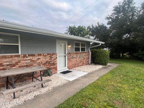 8-109 Cedar Ln, Cedar Point, NC, 28584-7018 | Card Image