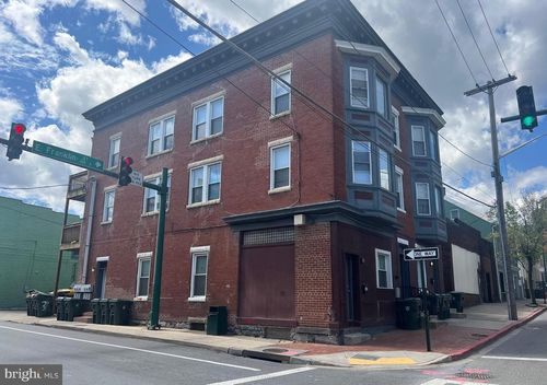 145 E Franklin St, HAGERSTOWN, MD, 21740-4904 | Card Image