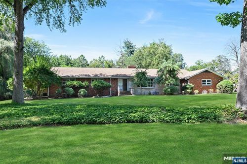 25 Piermont Rd, Norwood, NJ, 07648-2316 | Card Image