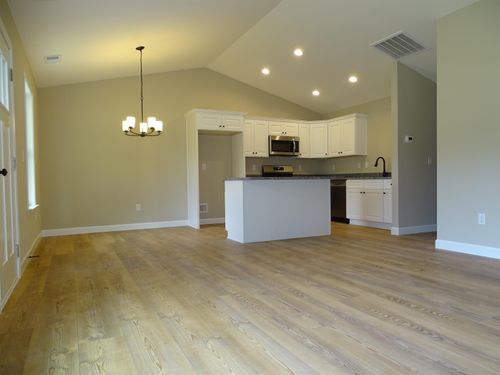242/246 Brewton Road, spartanburg, SC, 29301 | Card Image