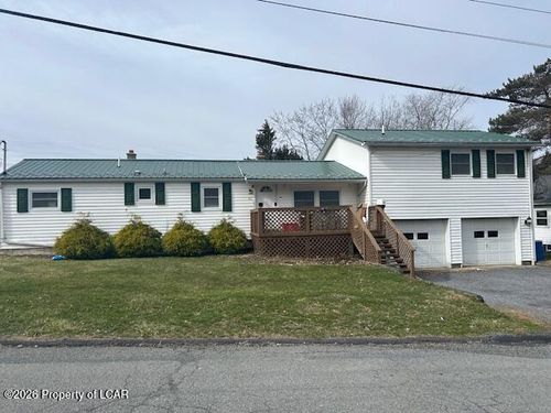 81 Susquehanna Ave, Dallas, PA, 18612-1521 | Card Image