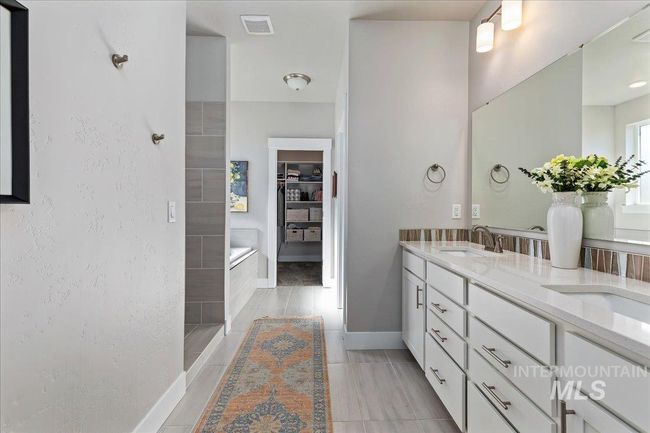 300 S Adventure Way, House other with 3 bedrooms, 2 bathrooms and 2 parking in Kuna ID | Image 8