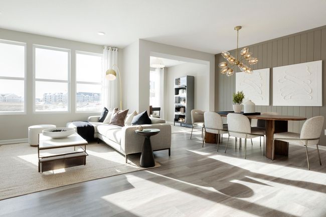Great room, dining area and sunroom | Image 4
