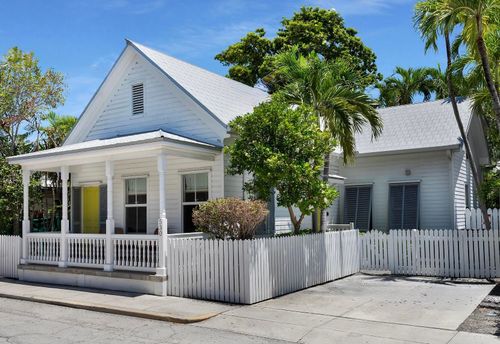 530 Catherine St, Key West, FL, 33040-3104 | Card Image