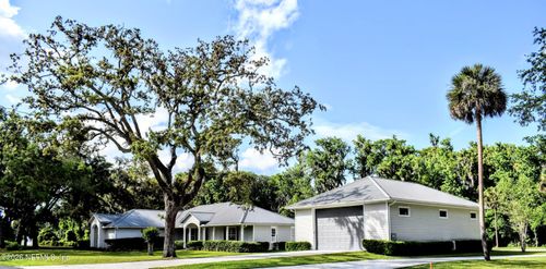 156 Mount Royal Ave, Crescent City, FL, 32112-4666 | Card Image