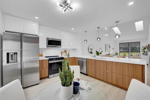 7736 La Mirada Dr, Boca Raton, FL, 33433-6111 | Card Image