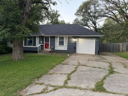 6310 E 102nd St, Kansas City, MO, 64134-1415 | Card Image