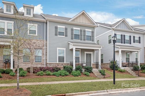 4102 Harmony Hills Dr, Matthews, NC, 28104-3323 | Card Image