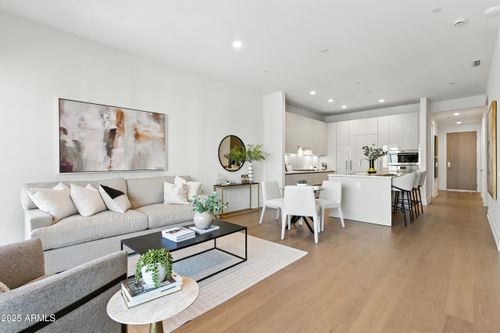 4004-19355 N 73rd Way, Scottsdale, AZ, 85255-0231 | Card Image