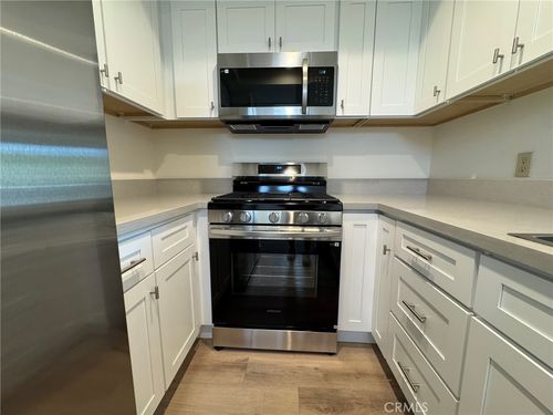 700 W 3rd St, Santa Ana, CA, 92701-5485 | Card Image