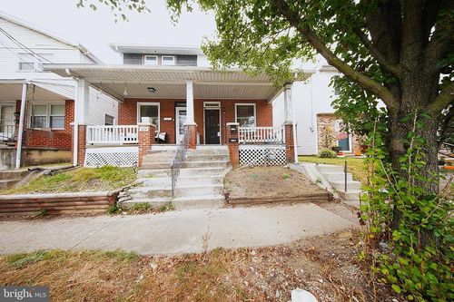 611 Herman Ave, LEMOYNE, PA, 17043-1824 | Card Image