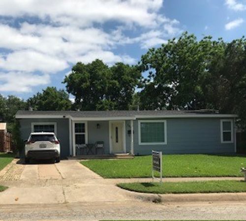 1416 Grady Lee St, Fort Worth, TX, 76134-1112 | Card Image