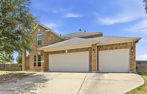 258 Tangerine Dr, Buda, TX, 78610-3686 | Card Image
