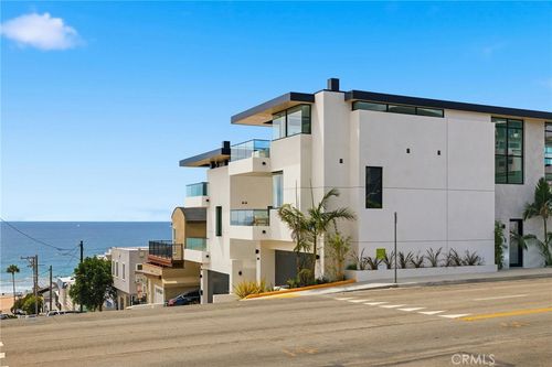 4101 Highland Ave, Manhattan Beach, CA, 90266-3029 | Card Image