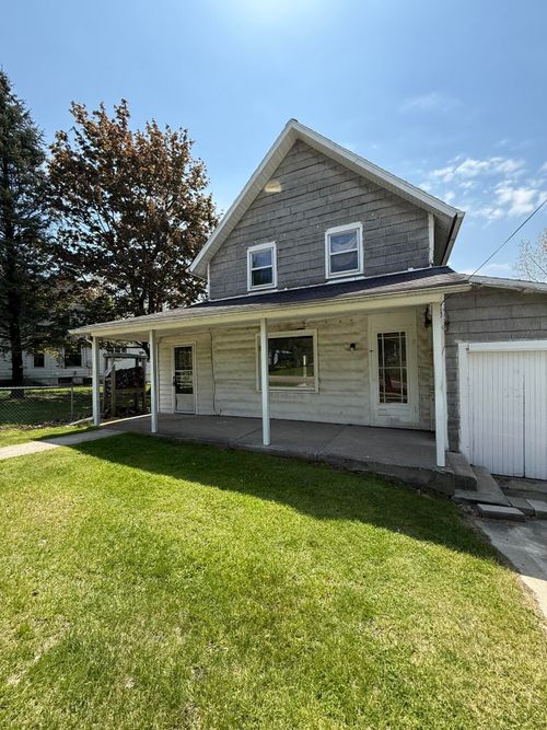 26 Fayette Street W, Hillsdale, MI, 49242 | Card Image